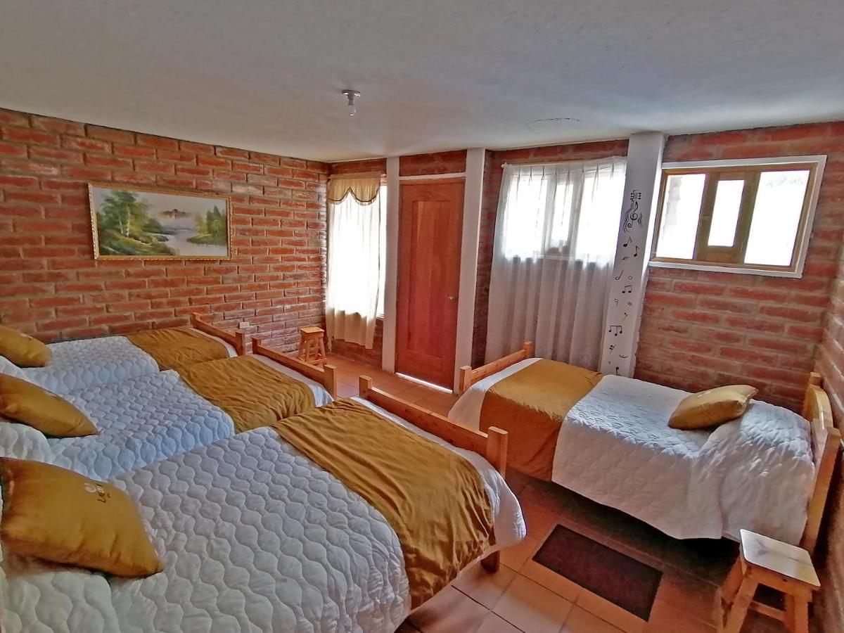 Lagoon Hotel Chugchilan Экстерьер фото