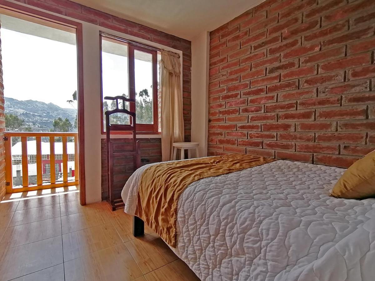 Lagoon Hotel Chugchilan Экстерьер фото