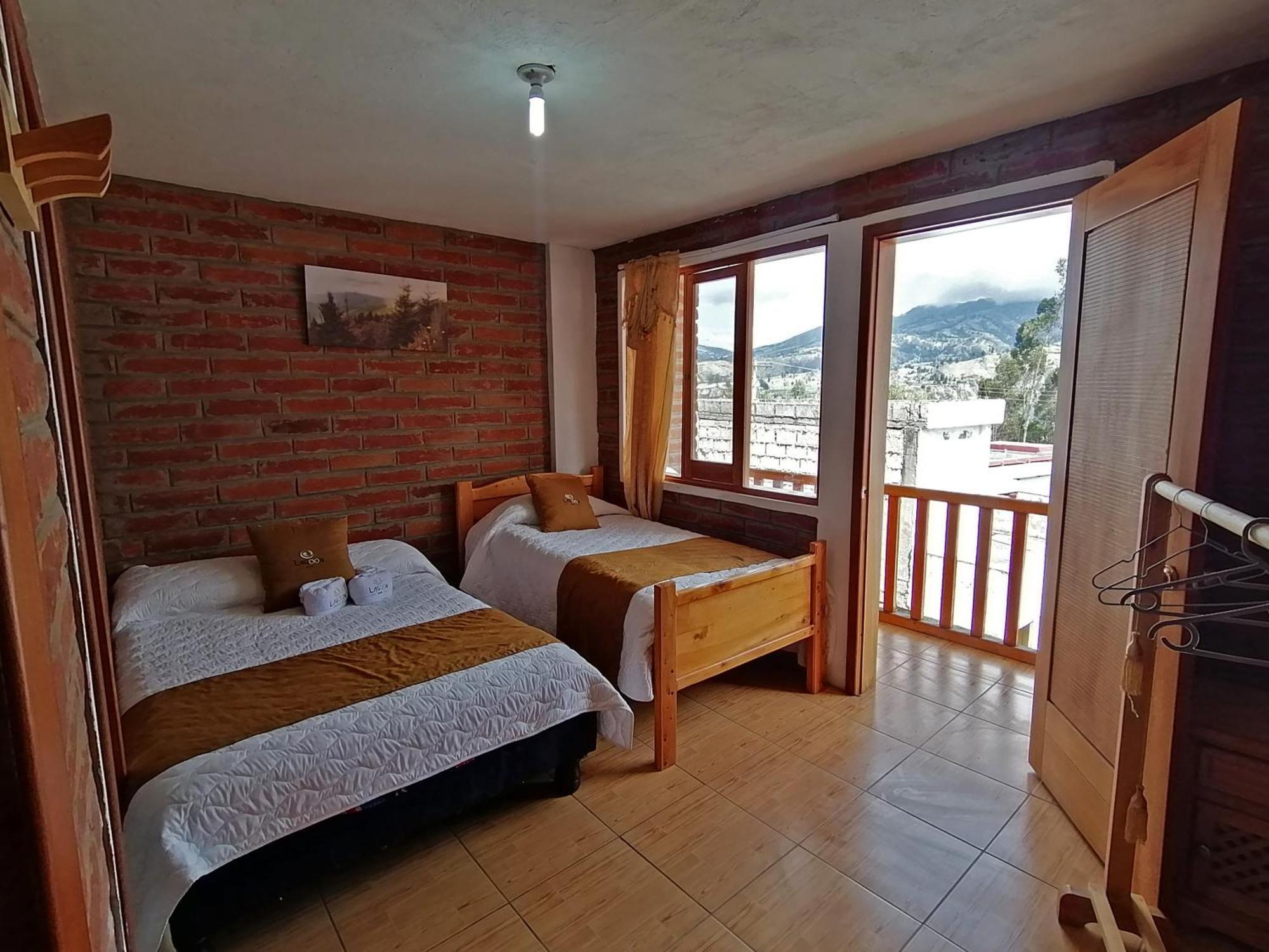 Lagoon Hotel Chugchilan Экстерьер фото