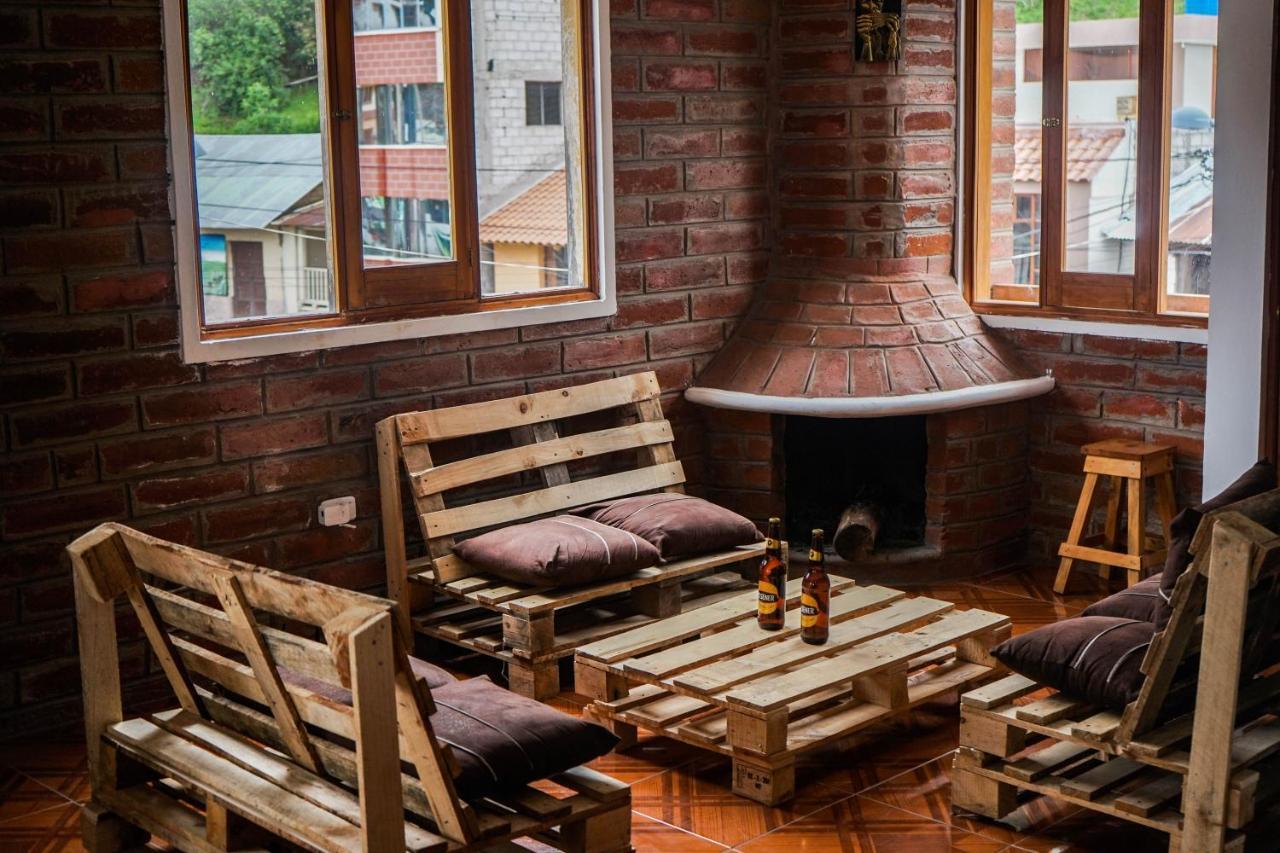 Lagoon Hotel Chugchilan Экстерьер фото